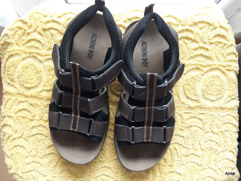 SANDAŁY Action Boy rozm.36 :)