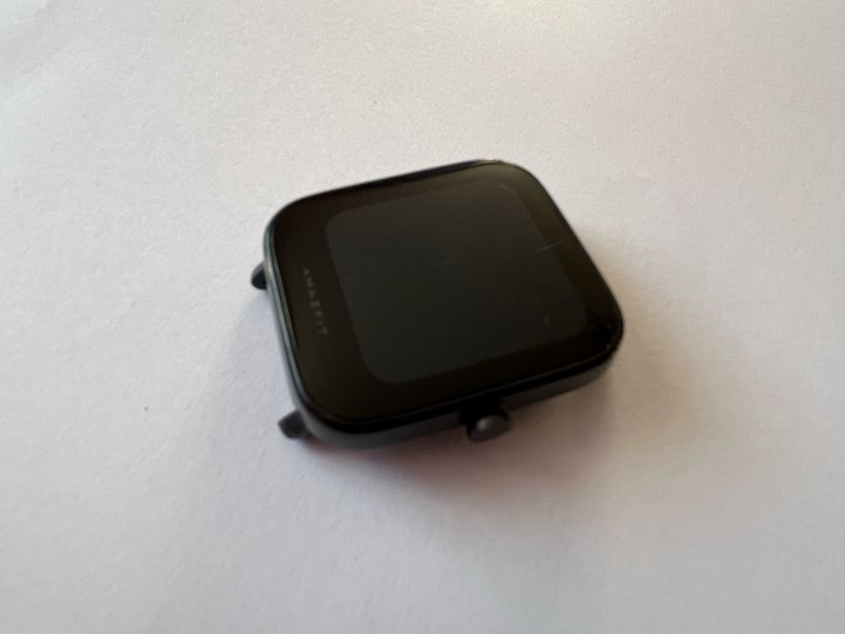 Amazfit Bip U Pro на запчастини / під ремонт