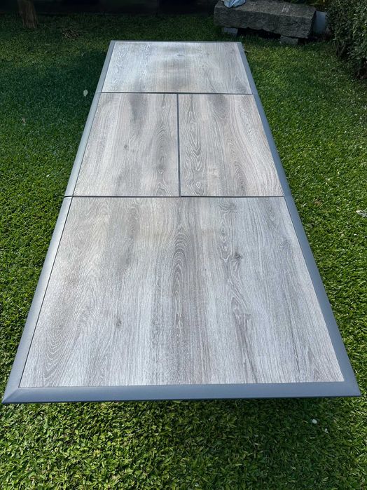 Mesa extensível com 12 lugares PAVANE cinza escuro