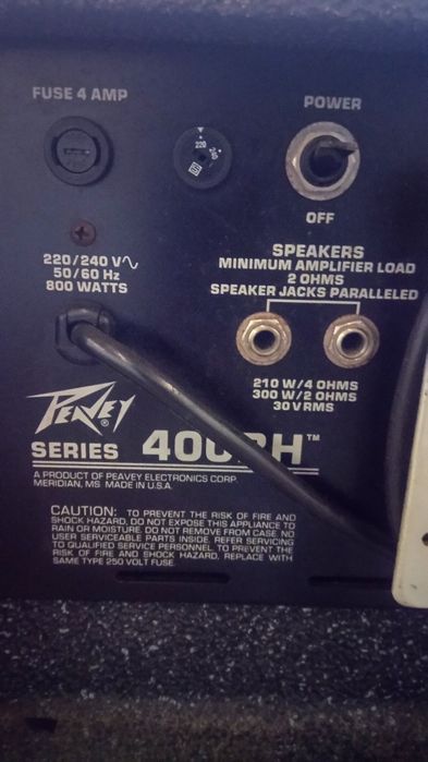 Amplificador a Válvulas Peavey XR 600C