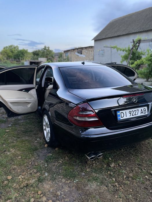 Мерседес 211 2.2 CDI
