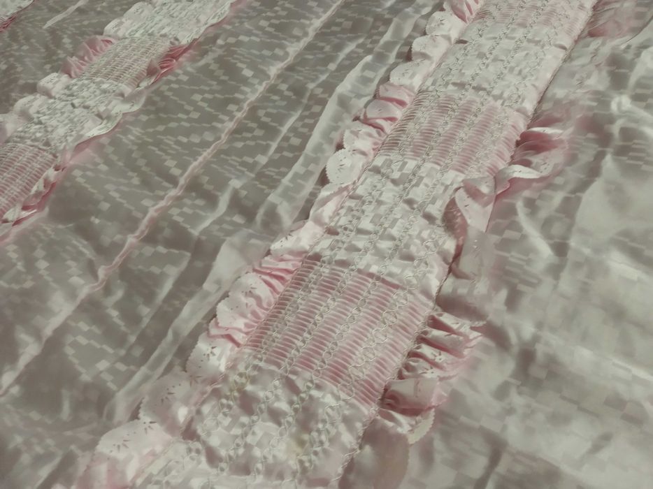 Colcha Cetim Folheada