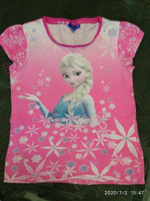 Футболка на 8 лет