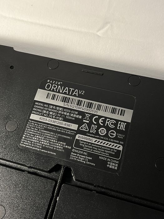 Teclado Razer Ornata V2