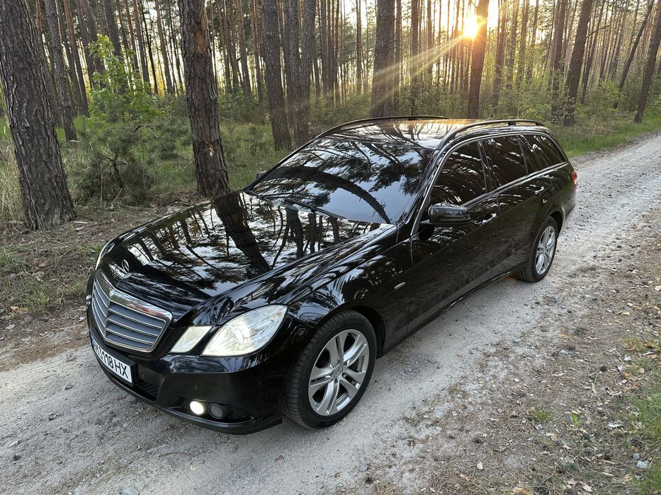 Mercedes-Benz E-Class 2010 VIN WDD2122051A252310 фото оголошення 2 з 8