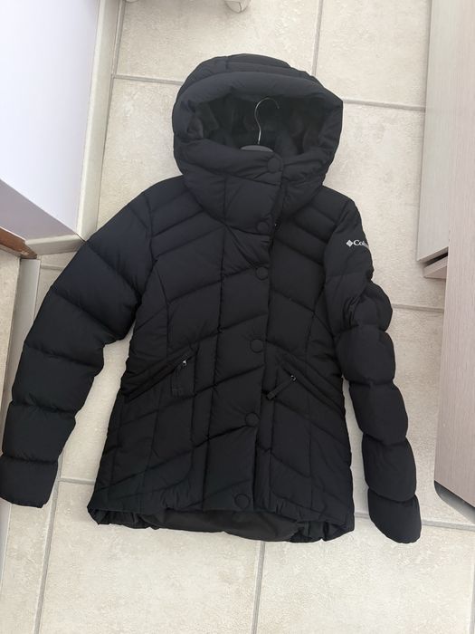Куртка пух  Columbia оригинал XS-S стоила  9999