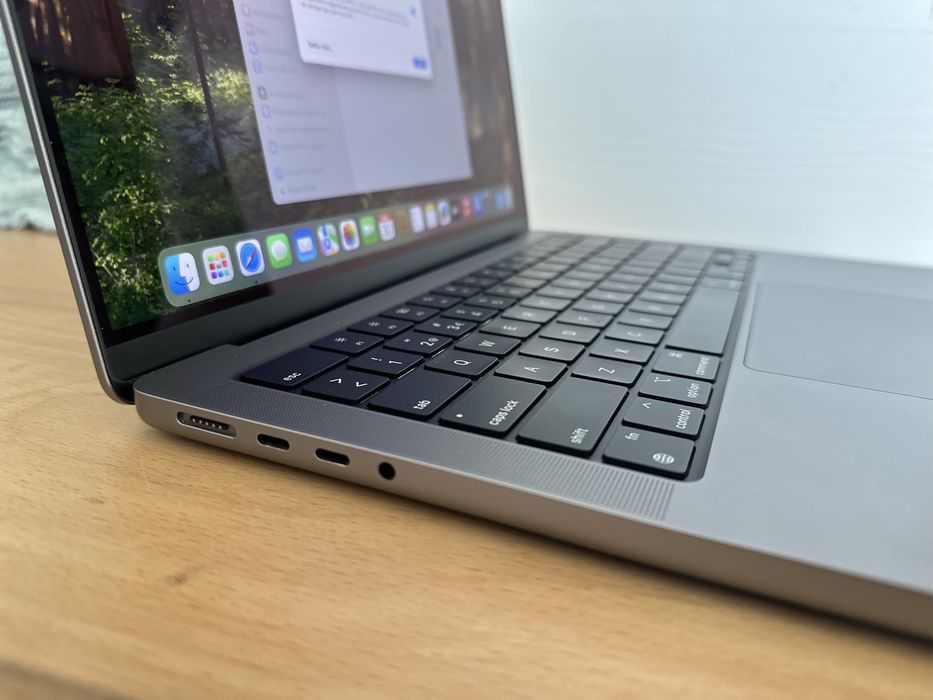 Macbook Pro 14” M1 Pro 16GB/1TB c/ Garantia