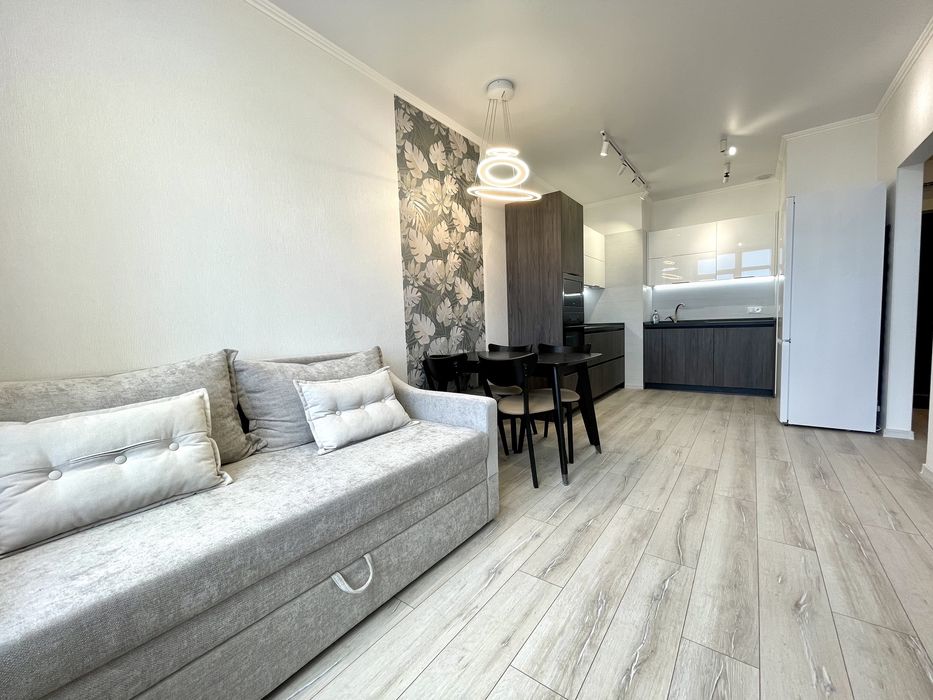 Аркадия 2 ком на Каманина 16 Море люкс . 45 жемчужины