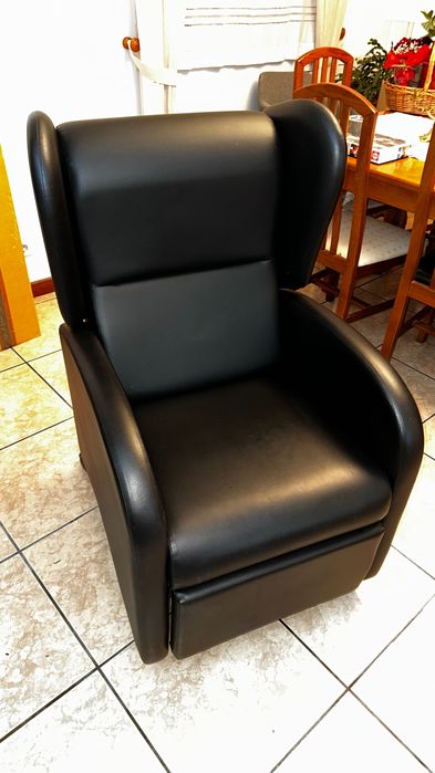 Cadeirão de repouso com rodas