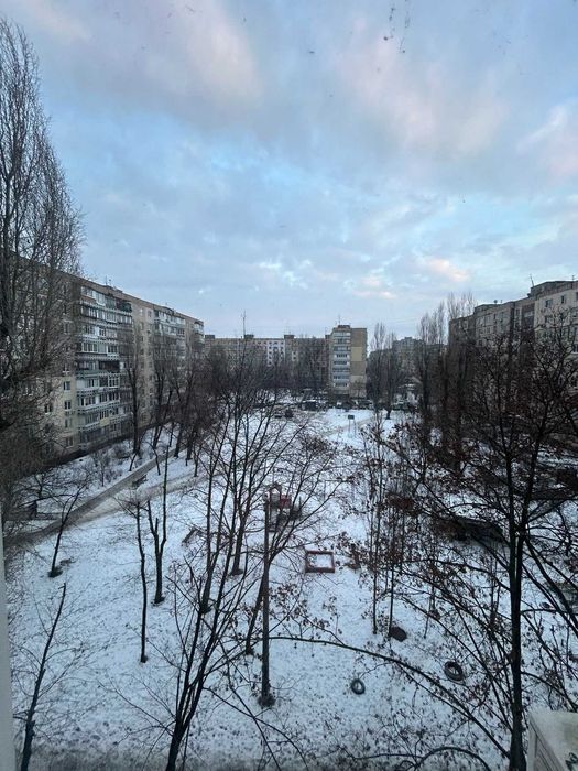 Продам 2к квартиру на Жм Победа 6