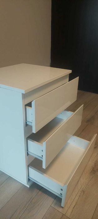 Szafka z szufladami biały połysk