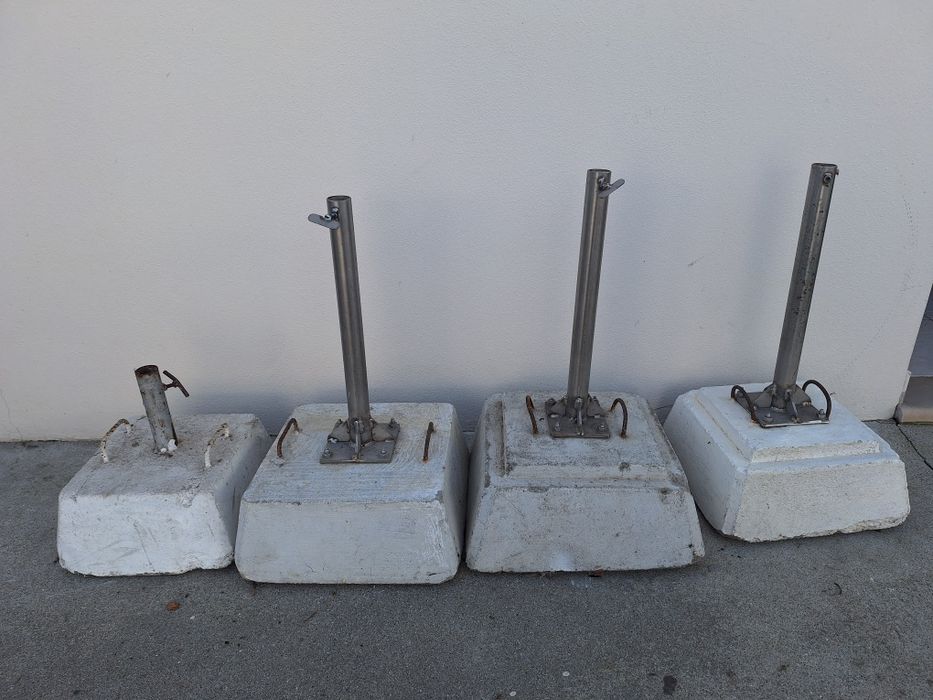 Base / suporte de chapéus