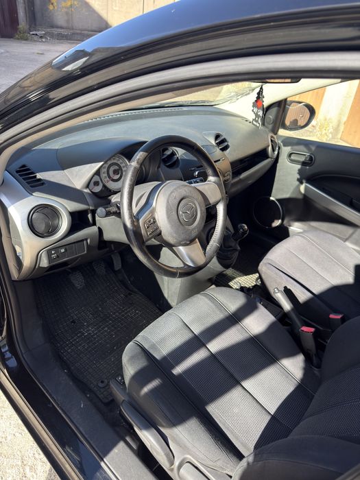 Mazda 2 Hatchback 2008 Aceito Retomas