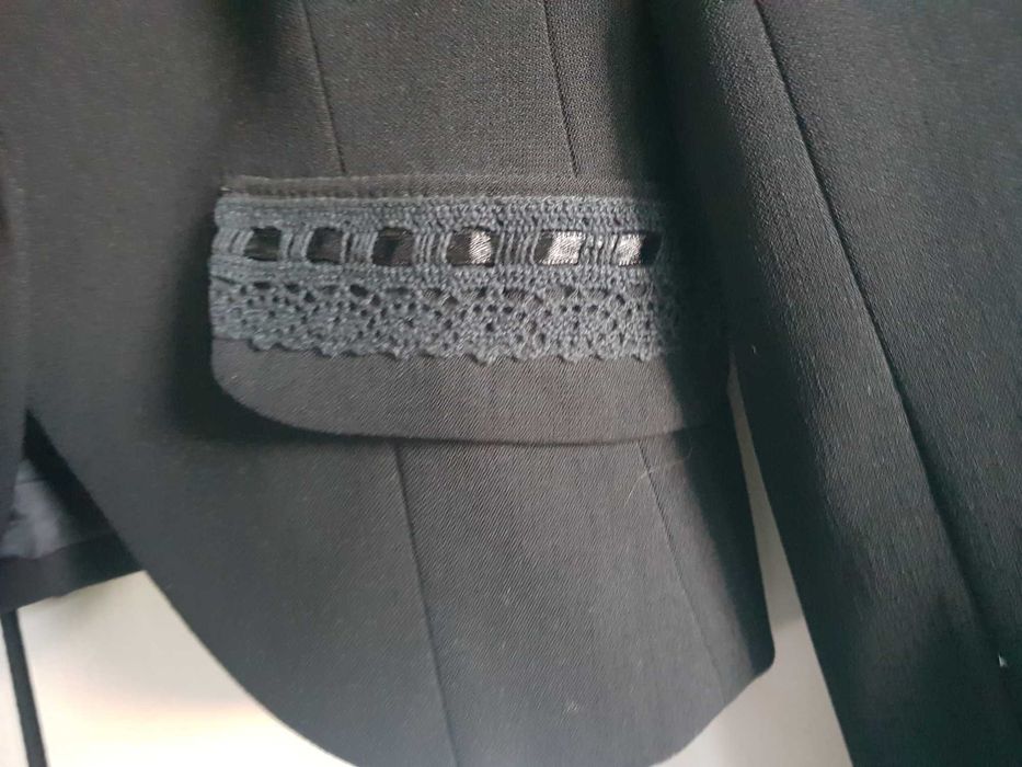 Czarna garsonka - żakiet ze spódnicą kostium damski 36