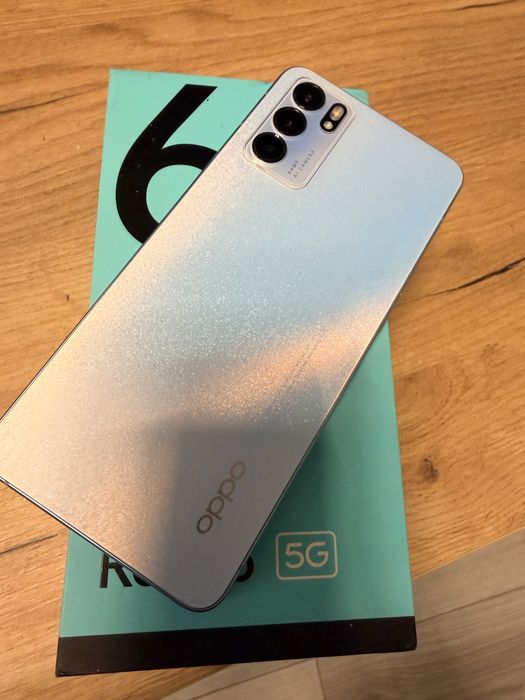 Oppo reno 6 uruchamia sie, czesci