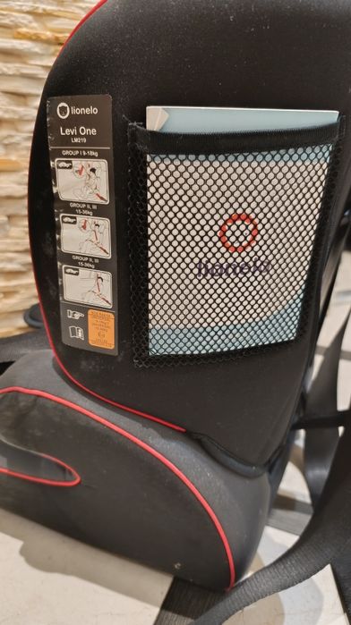 Дитяче автокрісло lionelo