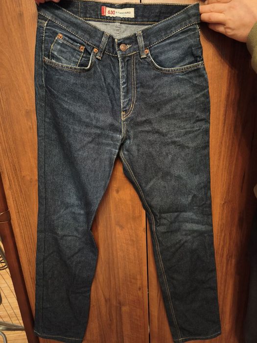 Джинси  Levi's чоловічі 630 W31 L34
