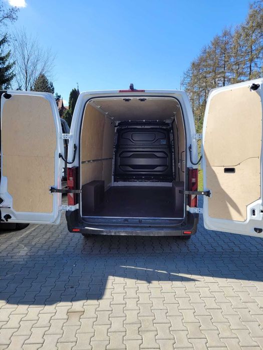 Zabudowa przestrzeni ładunkowej, paki Renault Master IV NOWY MASTER!!