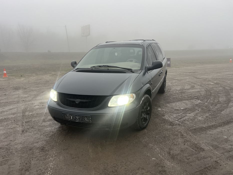 Продам Крайслер 2.5д