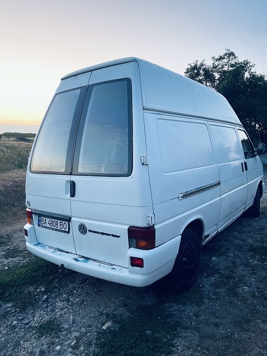 Продам   Wolkswagen Transporter 1.9 Т4