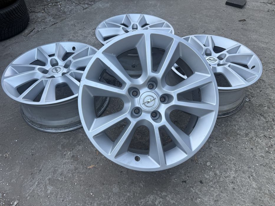 Felgi aluminiowe opel 17” 5x110 corsa astra vectra combo zafira 65.1mm