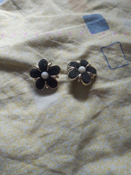 Вінтажні прикраси