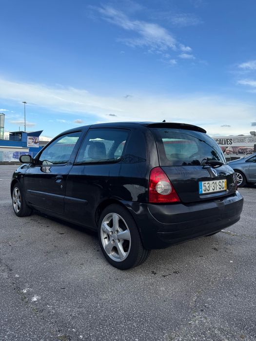 Renault Clio 2001