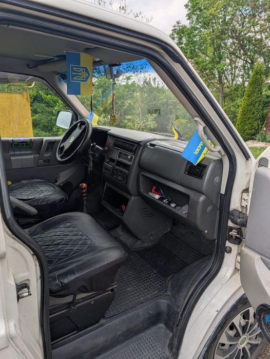 Volkswagen Caravelle 2002