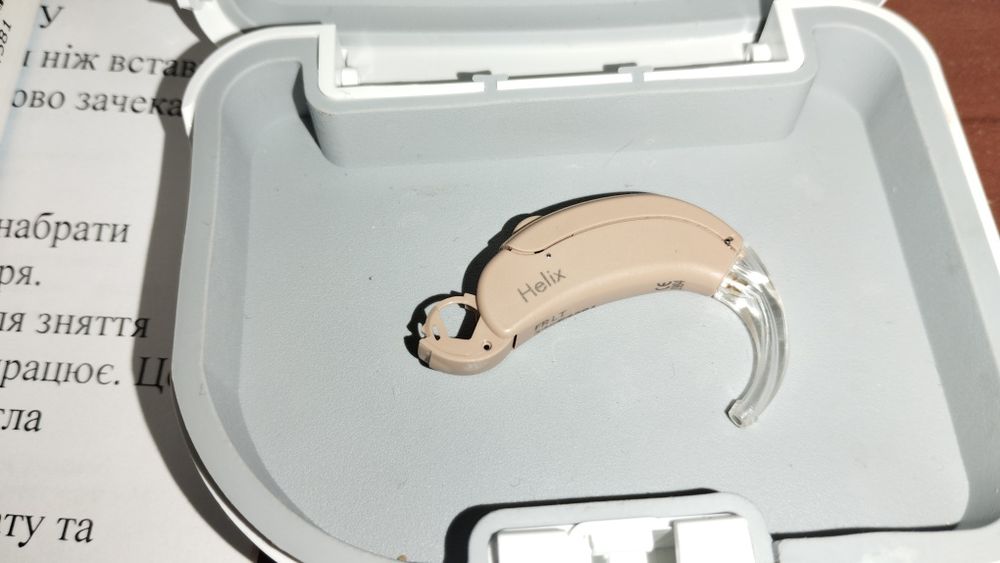 Слуховой аппарат Helix FR LT