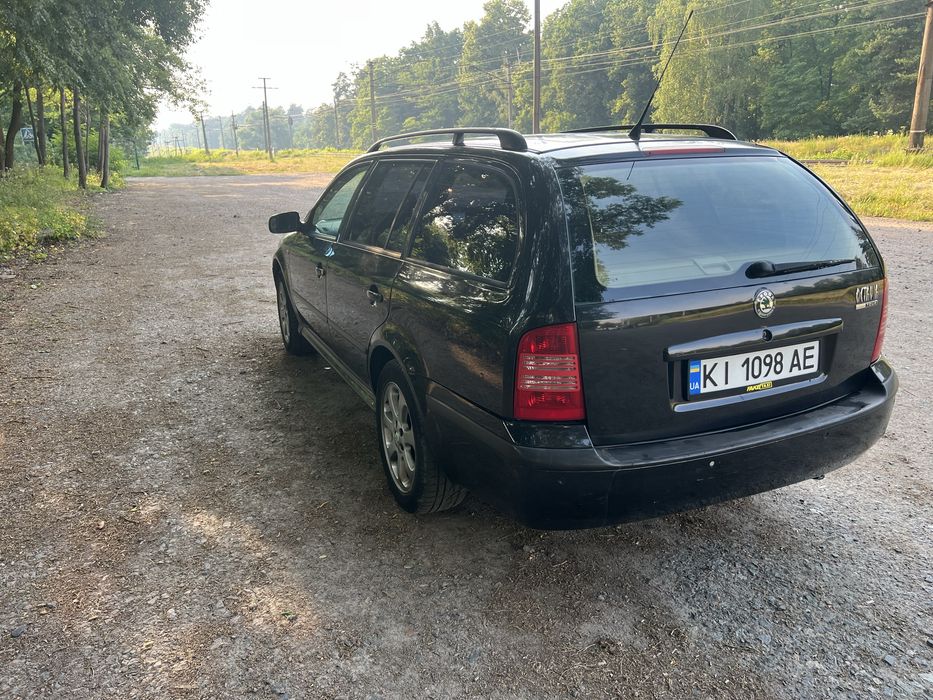 Skoda Octavia Tour 1.8 газ/бензин Laurin&Klement