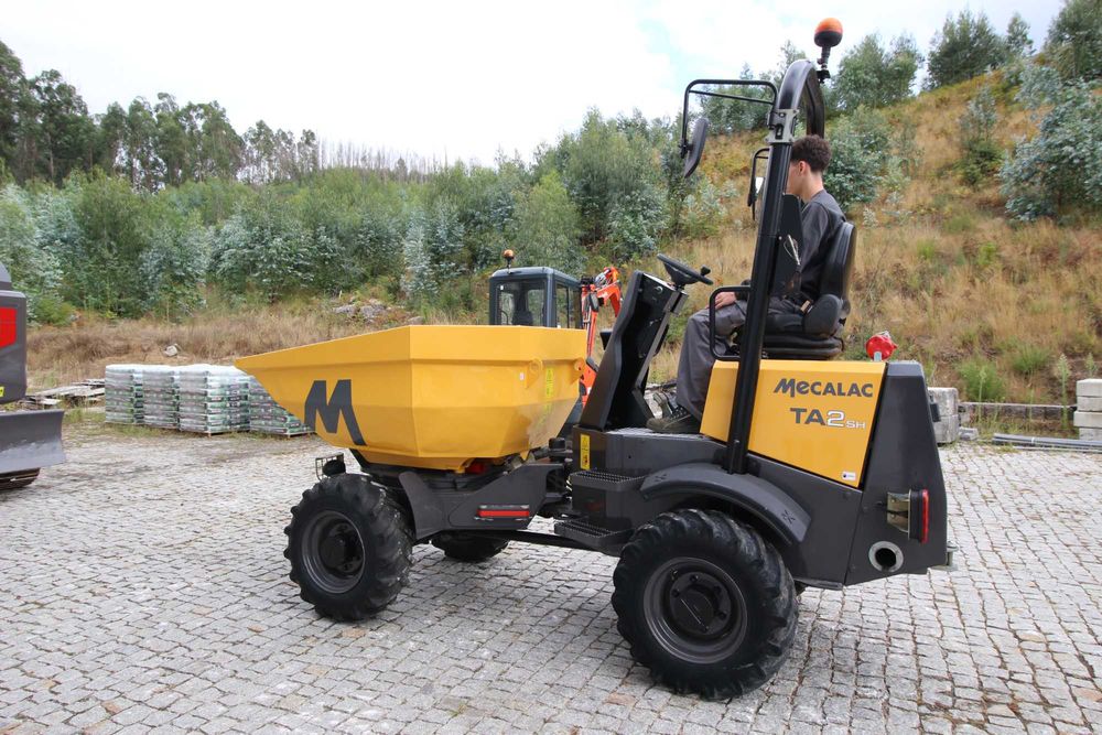 Dumper articulado Tração integral |Mecalac TA2sh | Dumper 2 Ton | Compacto | 1000 horas de garantia| 12 meses