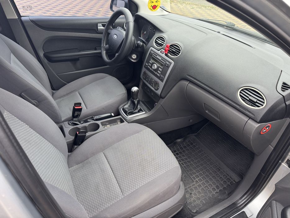 Продам Ford Focus.