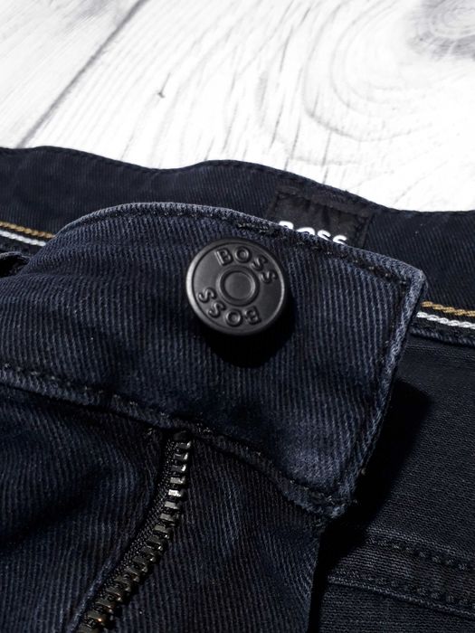Джинси HUGO BOSS розмір 31-32