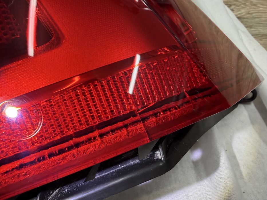 Lampa Prawy Tył  W Błotnik VOLVO V90 LED 16r.-