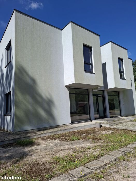 Budynek produkcyjny plus biuro z częścią socjalną