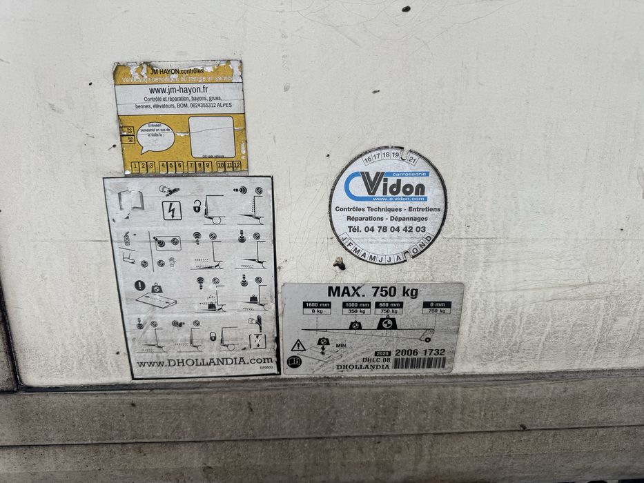 Kontener z winda sprinter 907