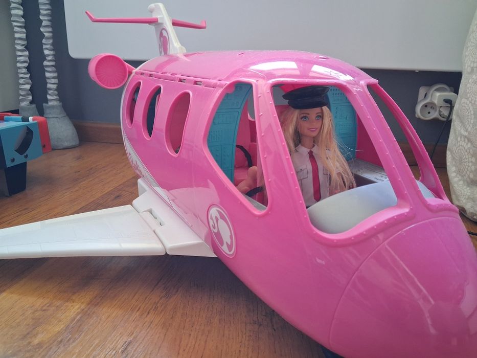 Samolot barbie + lalka i akcesoria