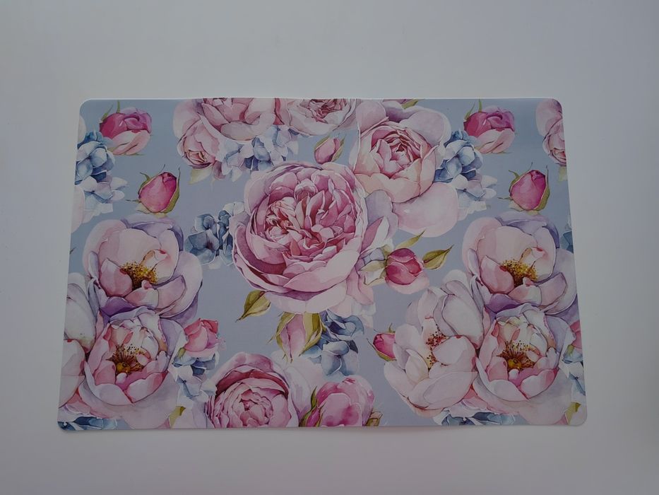 Mata na stół w kwiaty***Okazja!Cena za 2 szt.