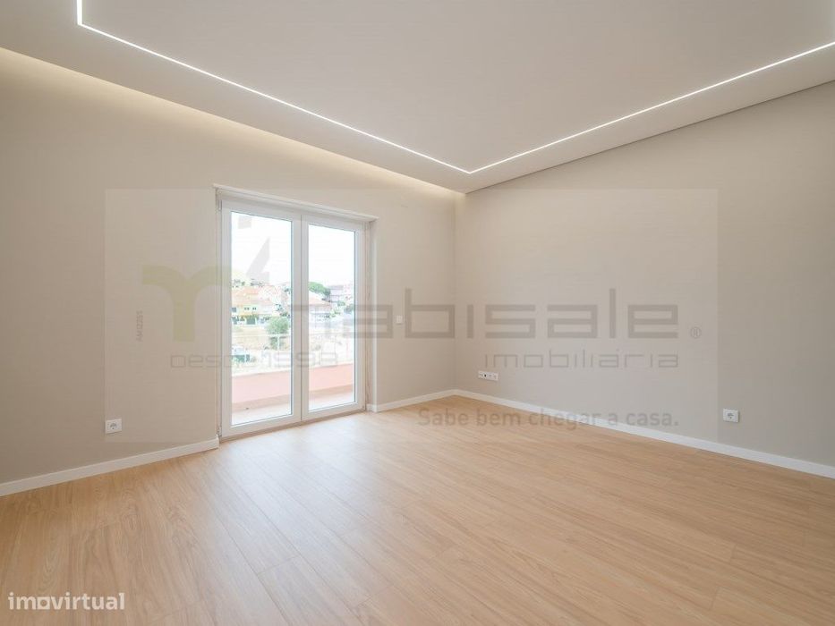 T3 totalmente remodelado na Amoreira