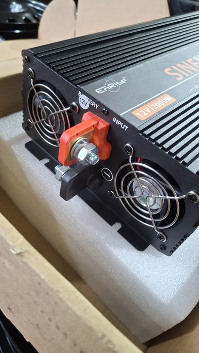 Перетворювач напруги EnRise 2000W, інвертор з пультом керування