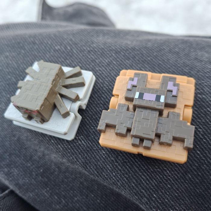 Обмін фігурок майнкрафт