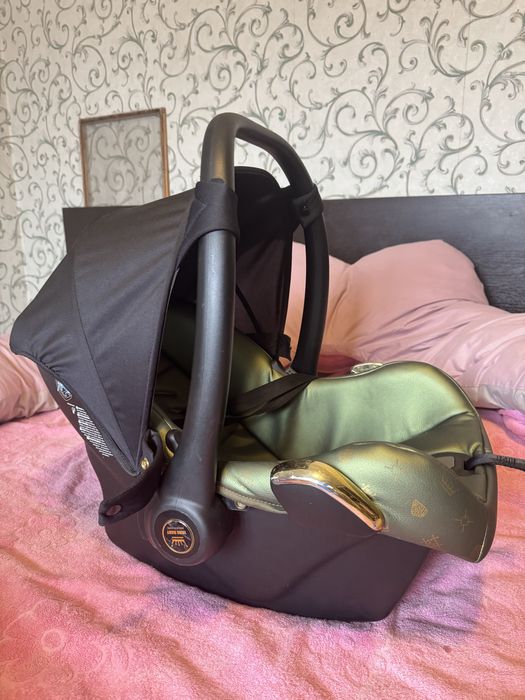 Автокрісло- Автолюлька переноска