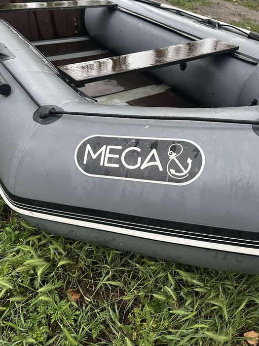 Лодка п.в.х. 330