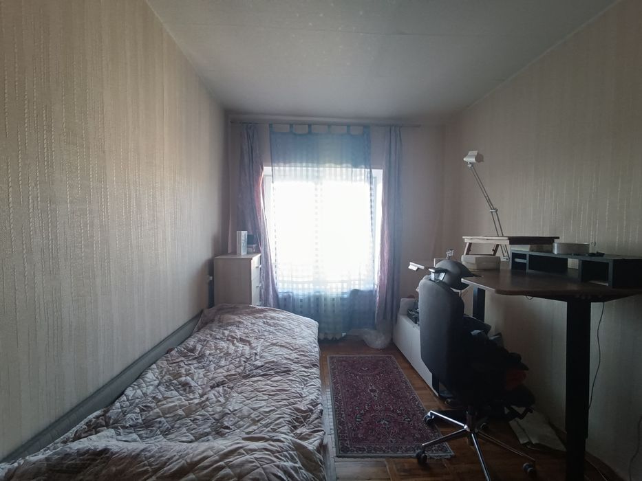 Продам 4-к квартиру пр. Поля, Центр, парк Глобы. Видовая