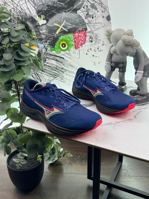 Кросівки Mizuno Wave Rebellion 44 розмір Е9547