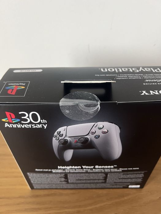 Comando PS5 PlayStation 5 DualSense 30th Anniversary Edition | Novo e Selado