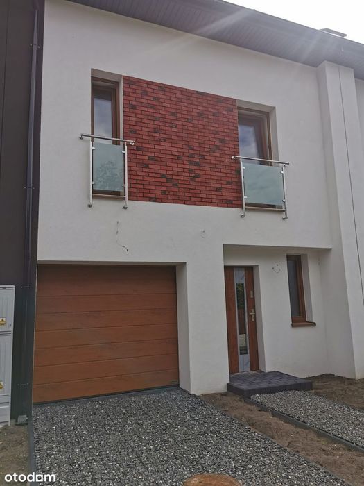 Nowoczesne Segmenty bezczynszowe w Markach