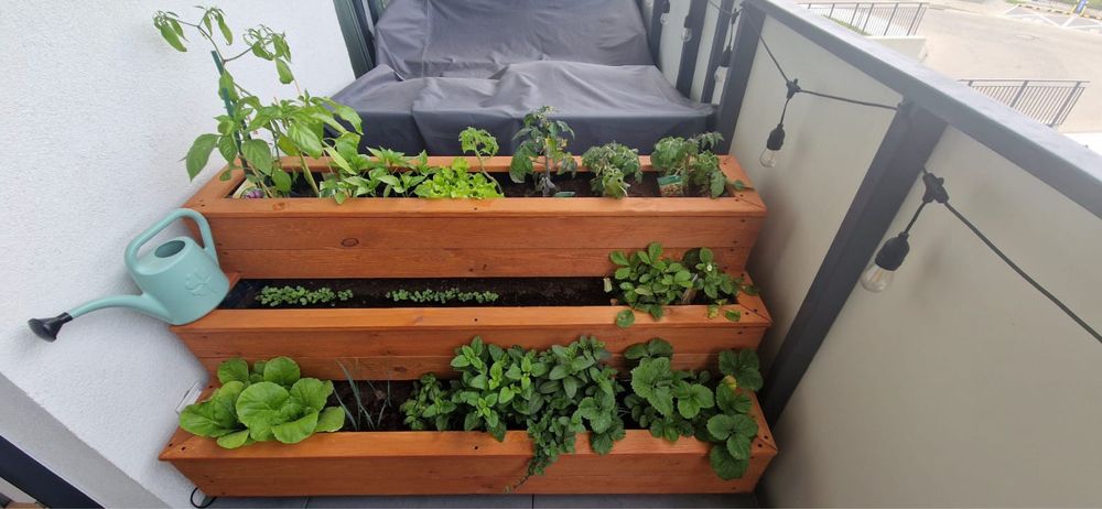 Donica balkonowa, ogrodowa