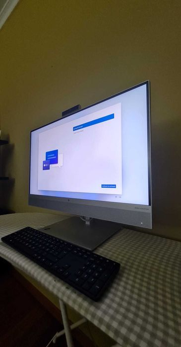 All-in-One HP EliteOne 870 G9 i7 27" 16GB 1TB