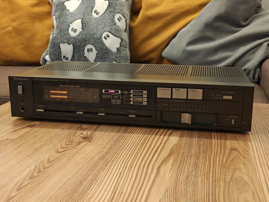 Technics SU-Z35 wzmacniacz